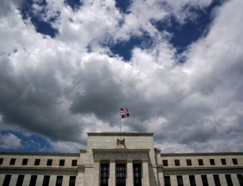 Fed starts rate-cut cycle with jumbo cut, but pace of cuts ahead likely slower By Investing.com