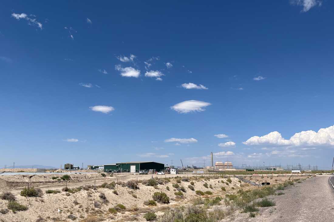 Chevron and Mitsubishi Power Americas will take renewable energy from California to run electrolyzers inside these green buildings in the Utah desert.