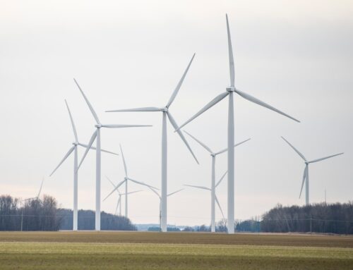 Big solar farms, wind parks may be approved by state under new Michigan rules