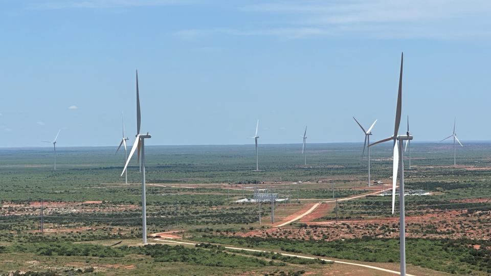 RWE, a leading renewable energy company, continues the strategic growth of its U.S. renewables portfolio, adding another 203 megawatts (MW) of onshore wind capacity with the commissioning of its Montgomery Ranch Wind Farm in Foard County, Texas.