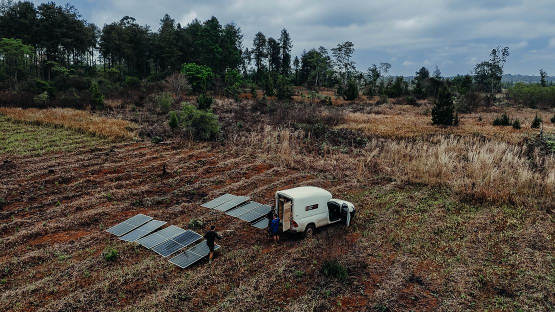 A support car equipped with a solar panel charging system followed the motorbike along the route.