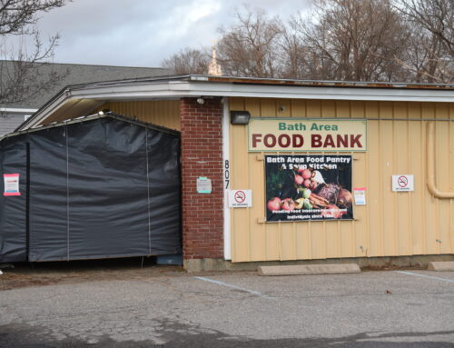 Midcoast cannabis retailer challenges competitors to food bank donation drive