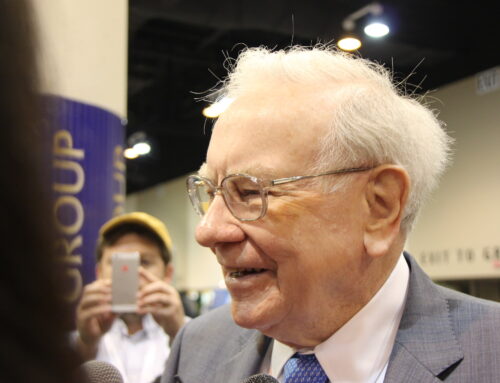 Nearly 66% of Warren Buffett’s Portfolio Is Invested in These 5 Stocks as 2025 Begins