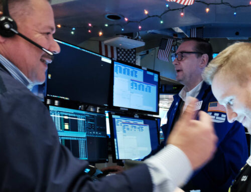 Stock Market Today: Stocks bounce as Treasury yields steady, tech gains