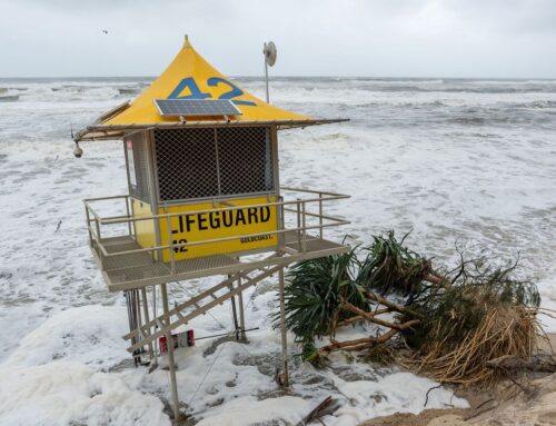 Cyclone Alfred leaves thousands in eastern Australia without power ahead of rare landfall