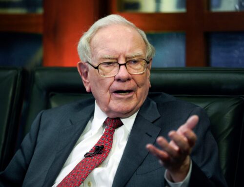 The internet is in awe of Warren Buffett’s perfectly timed cash-out