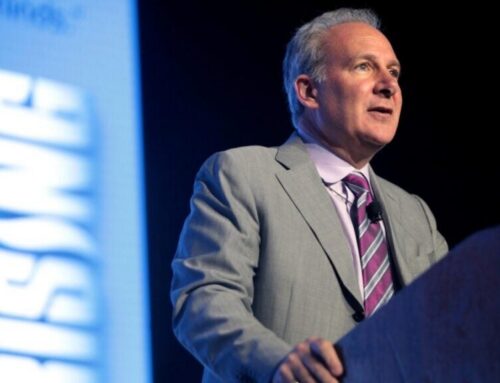 Bitcoin Arms Race: Peter Schiff Doubts Cynthia Lummis’ Theory That China Wants To Take On US — ‘Smart Enough To Have Sold’