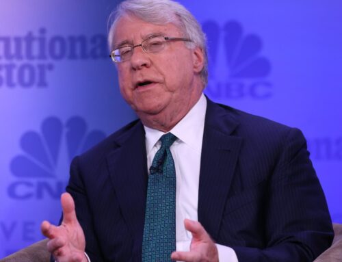 Jim Chanos is doing an aggressive long and short trade involving MicroStrategy and bitcoin