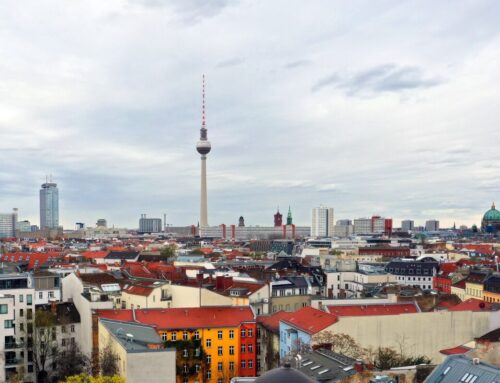 Retail Investors Pull $13 Billion From Property Funds in Europe
