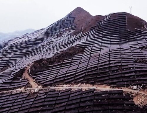 Wild Video Shows Entire Mountain Range in China Covered With Solar Panels