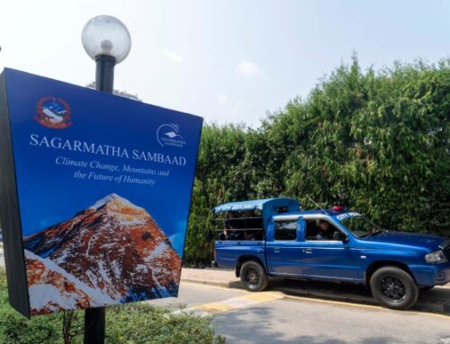 Nepal hosts environment conference as Himalayan glaciers melt