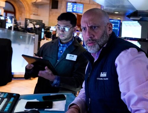 Stock market today: Dow, S&P 500, Nasdaq futures slip, head for weekly loss as Trump warns