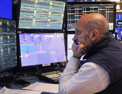 U.S. stock market future today: Wall Street wobbles – Dow, S&P 500 slip 0.3%, Nasdaq falls