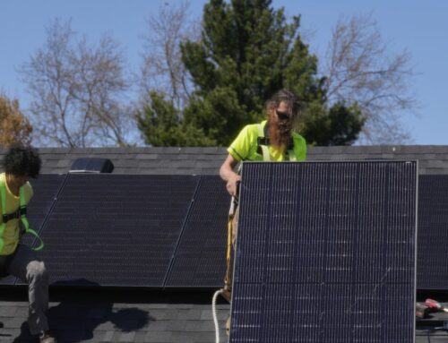 US solar manufacturers lag skyrocketing market demand