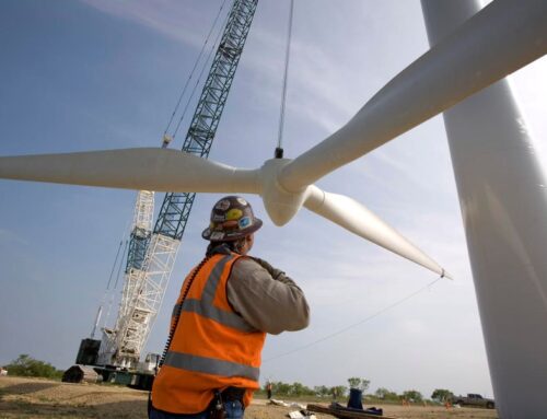Renewable Energy Investors Receive Mixed Signals In The U.S.