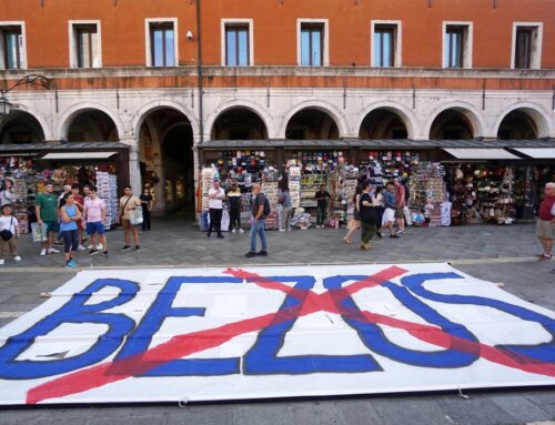 Bezos Wedding Draws Protests, Soul-Searching Over Tourism in Venice