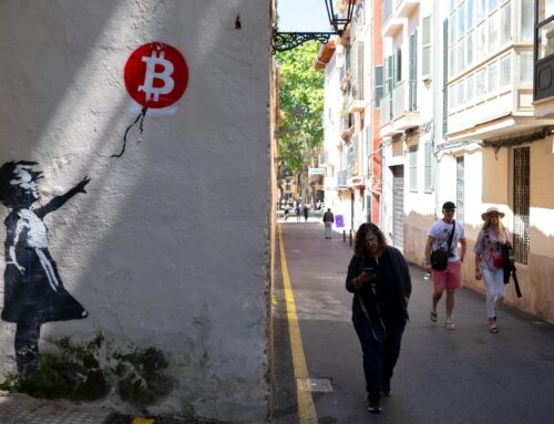 Bitcoin rises as more enter the treasury game