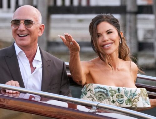 Opinion | Jeff Bezos’ exorbitant display of wealth sends a clear message to the rest of us