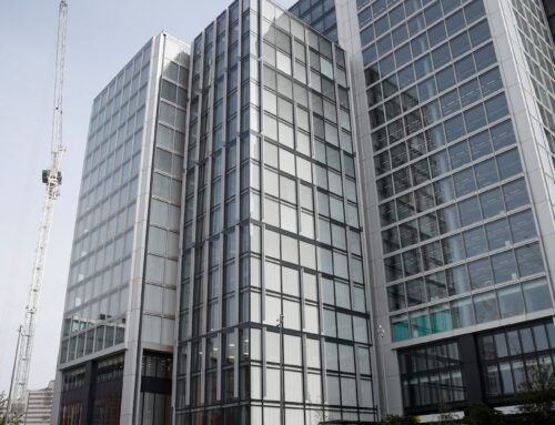UK watchdog to ease rules on investment advice