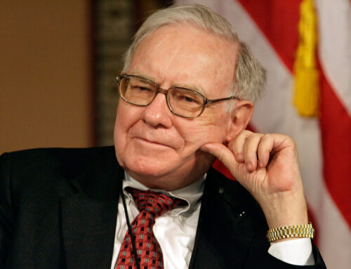 4 Things To Know About Warren Buffett’s Investments in Tech