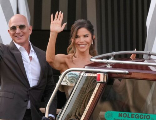 Jeff Bezos and Lauren Sánchez marry in Venice