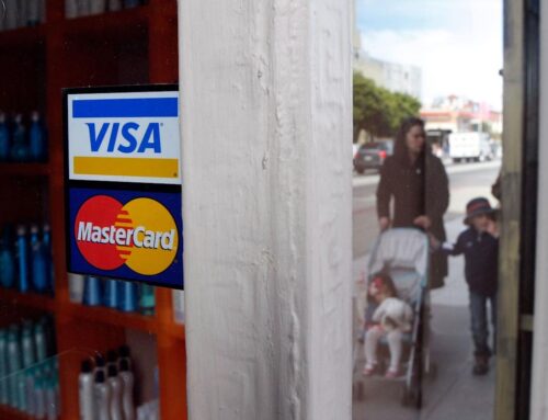 A $60 Billion Visa, Mastercard Slump Seen as Buying Opportunity