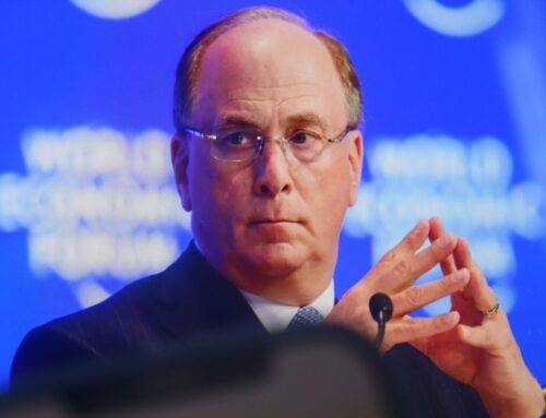 Warning: Blackrock Could Orchestrate Institutional Bitcoin Takeover – Crypto News Bitcoin