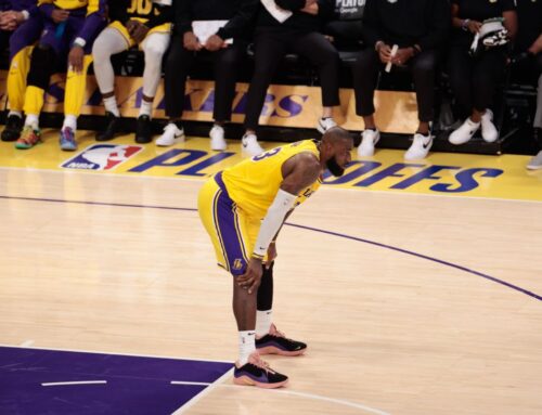 LeBron James says knee ‘good,’ targeting 100% by training camp