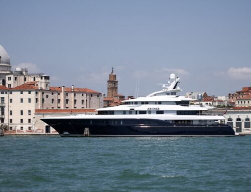 Guests descend on Venice for Jeff Bezos wedding – amid last-minute change after protests
