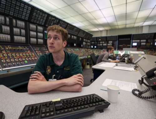 Nuclear plant deal sets stage for AI billionaires like Mark Zuckerberg to reshape Illinois