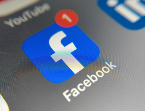 Facebook wants to look at your entire camera roll for “AI restyling” suggestions, and more