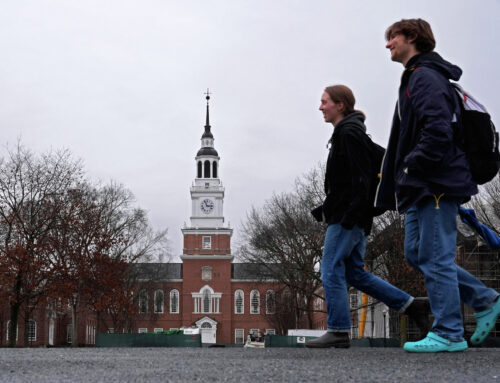 Julie Jason: College students — don’t wait until graduation to start investing