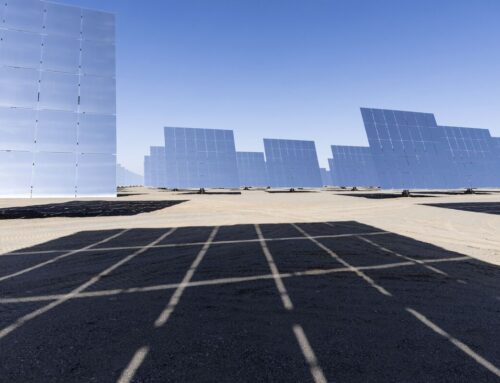 China’s Solar Leader Looks Away From Sun to Solve Grid Glut