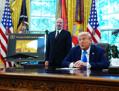 Trump Shapes Gilded Age of US Immigration With $100,000 H-1B Fee