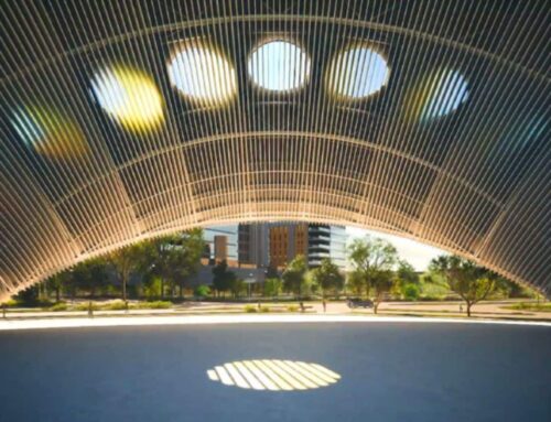 400,000 kWh from a shadow — Houston’s giant arc makes time visible