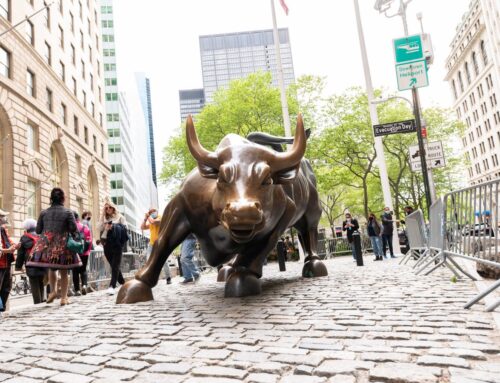 Why one retail investing platform is betting on physical storefronts for traders