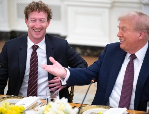 Zuckerberg’s Hot-Mic Apology Steals Show At Trump’s White House Dinner