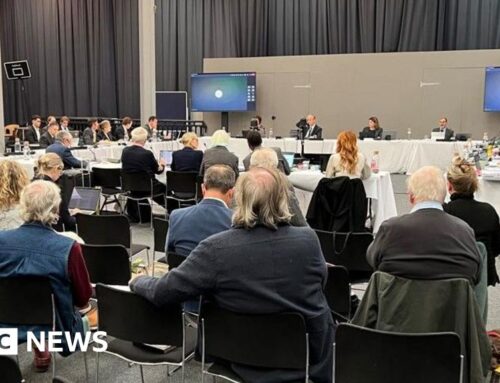 Botley West solar farm developer questioned over visual impact