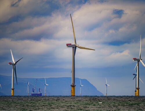World has reached a ‘critical turning point’ in switch to renewable energy