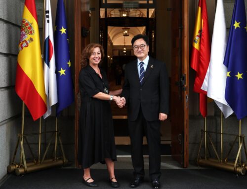 Nat’l Assembly speaker discusses cooperation on renewable energy with Spanish counterparts