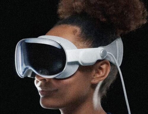 The Vision Pro Was An Expensive Misstep. Now Apple Has to Catch Up With Smart Glasses