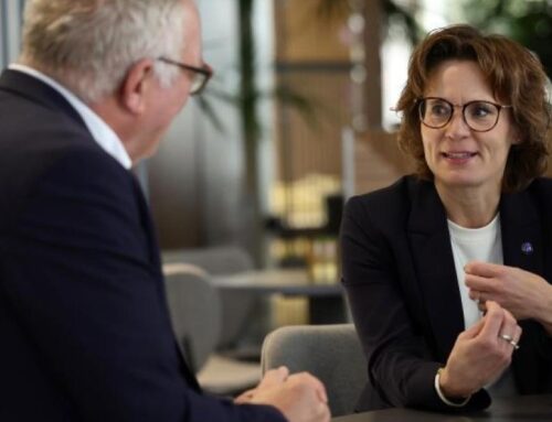 Commissioner Roswall hosts high-level talks on simplifying laws
