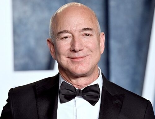 World’s 4th-richest person Jeff Bezos says Zuckerberg and Gates are exceptions to the coll