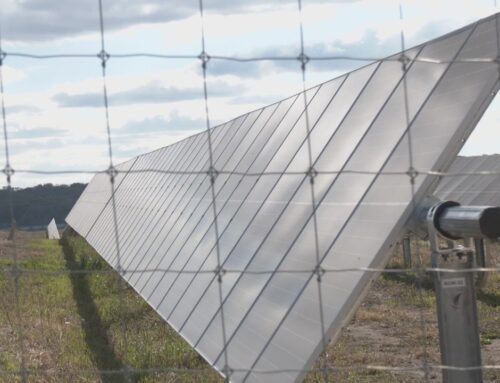 New solar farm in Oregon, Illinois will not only generate energy, but store it