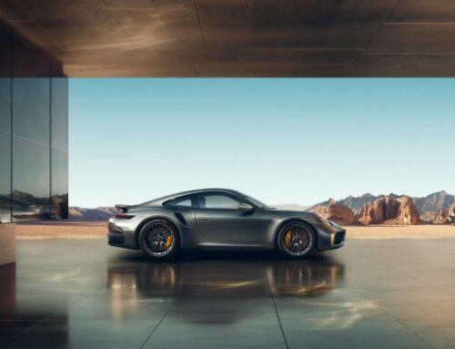 Porsche AG reports robust net cash flow in a challenging market enviro