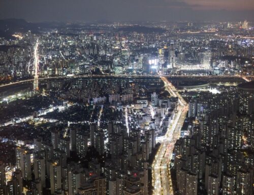 Korean Conglomerates Pledge $464 Billion of Domestic Investment