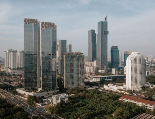 Capital-Hungry Indonesia to Reduce Hurdles for Foreign Investors