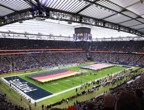 NFL hopes Falcons, Colts can create mini-Super Bowl environment in Berlin