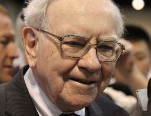 Want to Invest Like Warren Buffett? Remember These 2 Words.