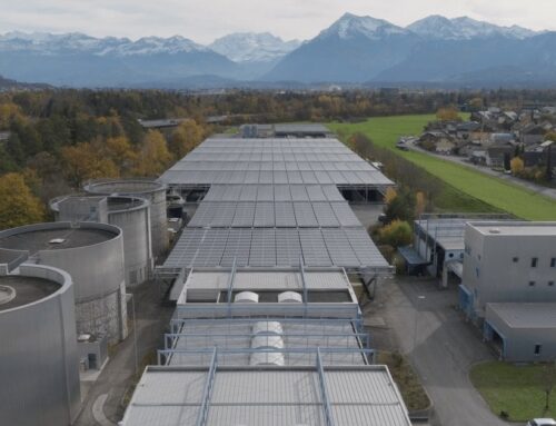 Huge Foldable Solar Roof – a Renewable Energy Landmark